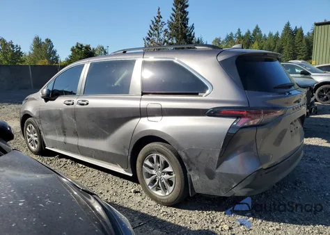 2023 Toyota Sienna Xle z USA, uszkodzony, nr VIN 5TDYRKEC0PS155288